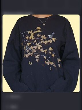 Jerzees Navy Crewneck with Chickadees in Autumn Size M